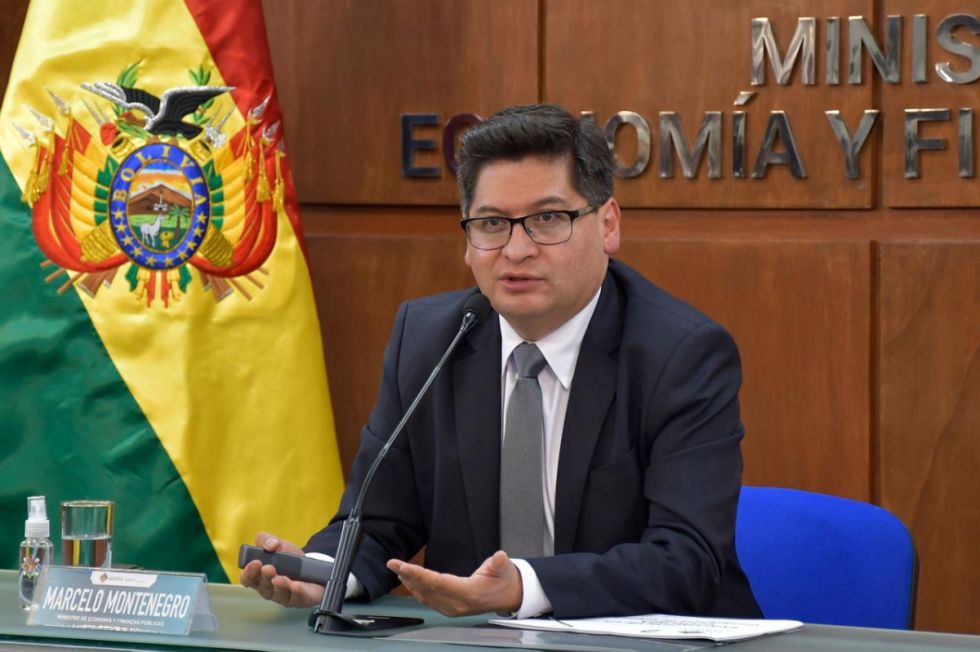 Denuncian al ministro de Economía y al presidente del BCB por “venta anticipada de oro”