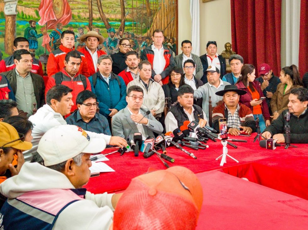 La Alcaldía emite decreto para agilizar ayuda por la granizada 