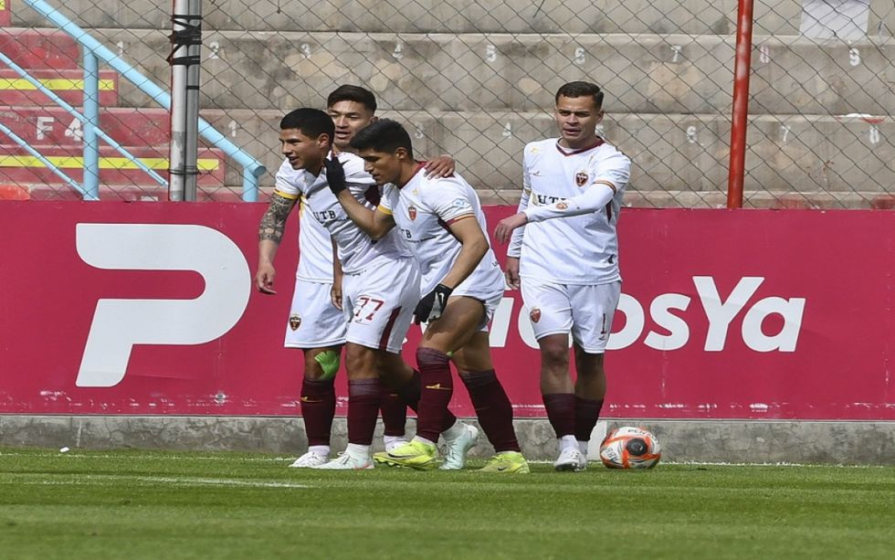 Totora Real Oruro se consolida como líder del grupo “B”