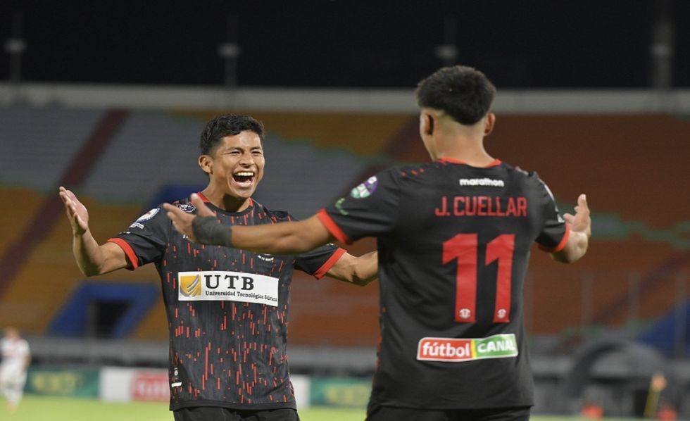 La “U” de Vinto se perfila a zona de clasificación en la Copa 