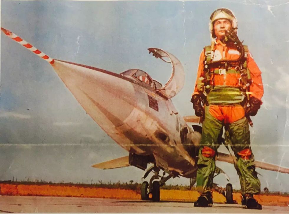 Mike Chu, un singular aviador de élite en Bolivia 