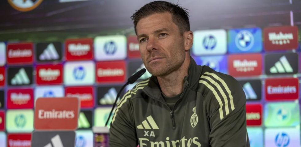Xabi Alonso va por su primer  triunfo en el clásico español 