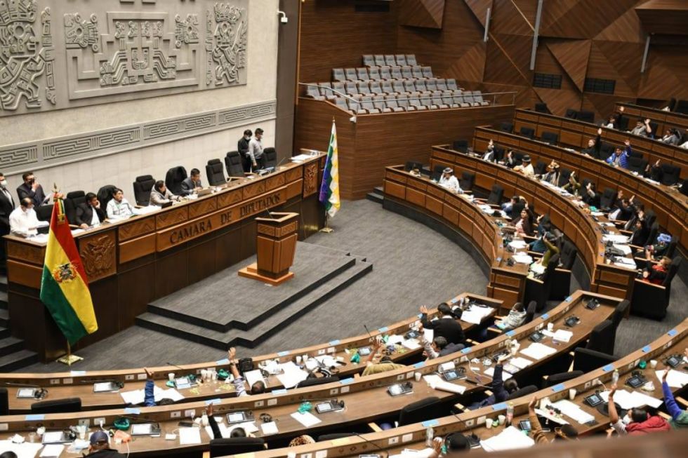 El PDC define postular a Ávila y Castro para presidir las cámaras de Diputados y senadores