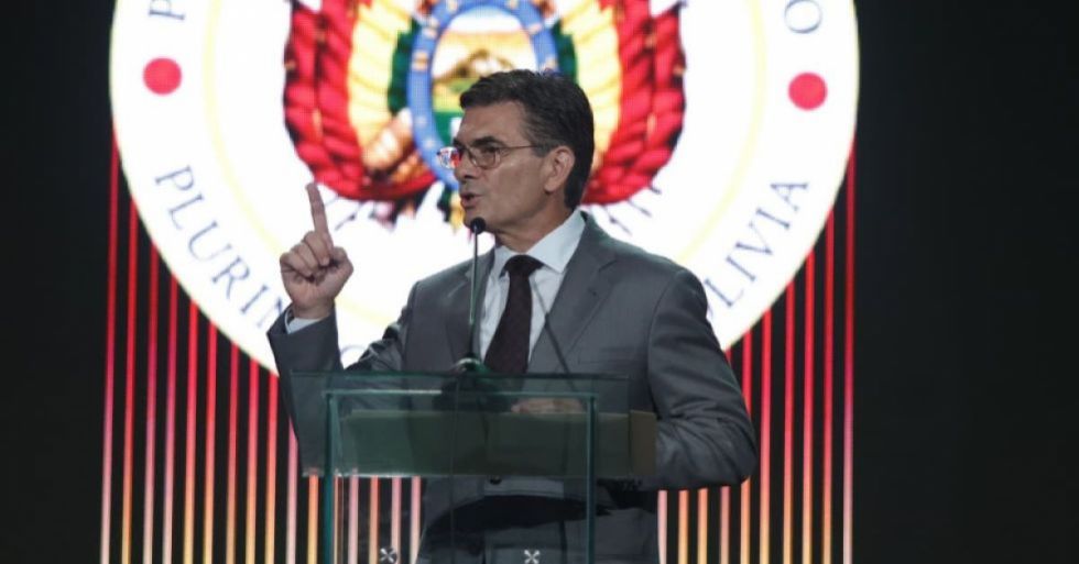 Paz en la cumbre empresarial: CAF, federalismo y la advertencia a YPFB