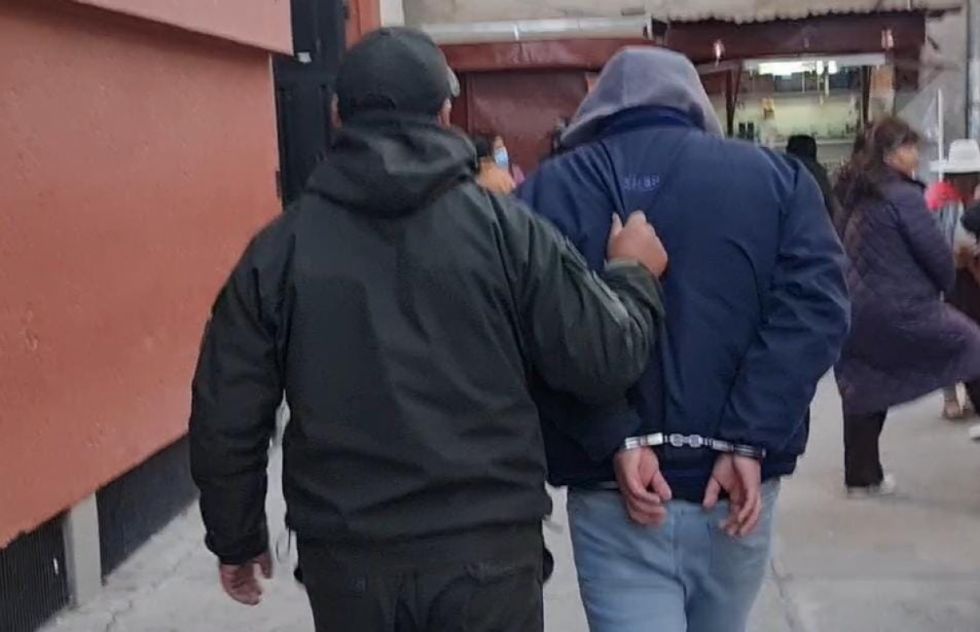 Condenan a expolicía que trató de matar a su pareja