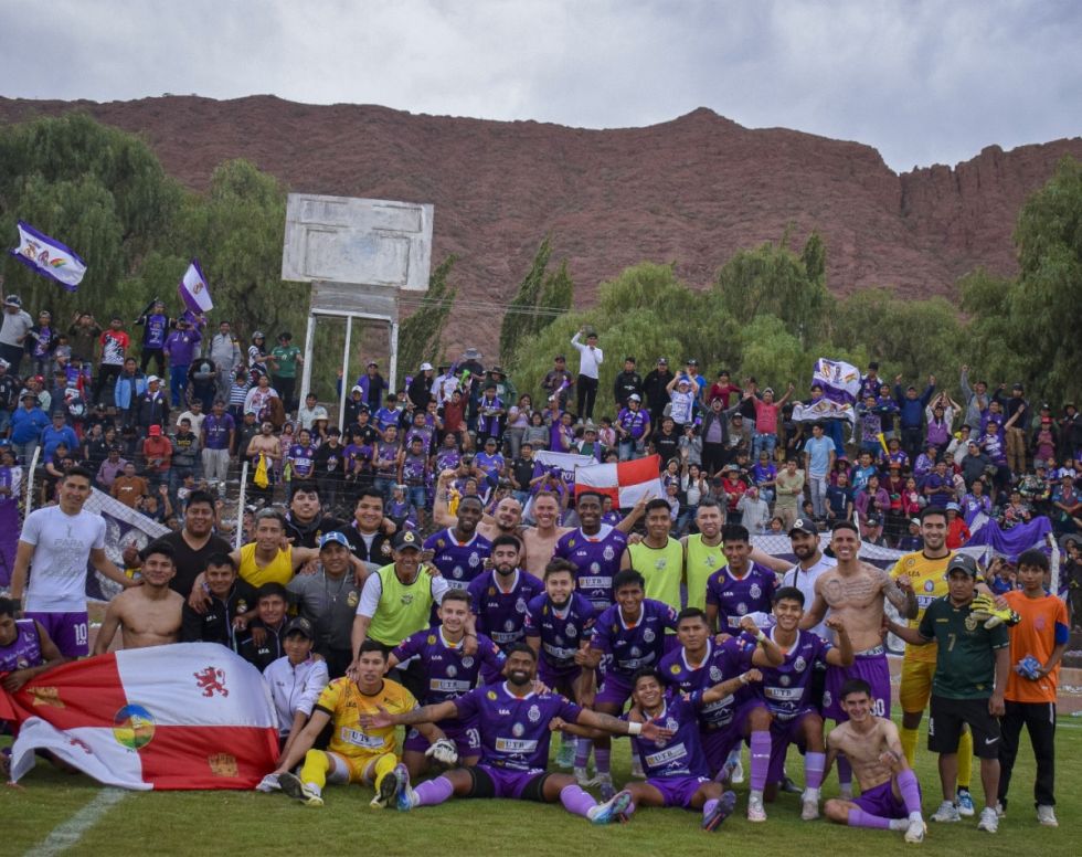 Real Potosí y la “U” luchan por regresar al profesionalismo  