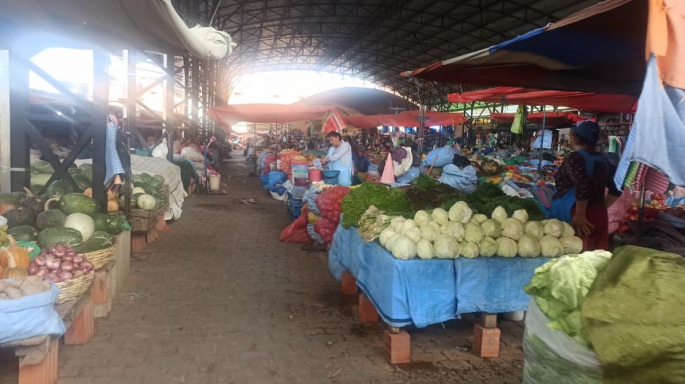 La baja del dólar reconfigura  precios, pero no en todos los alimentos