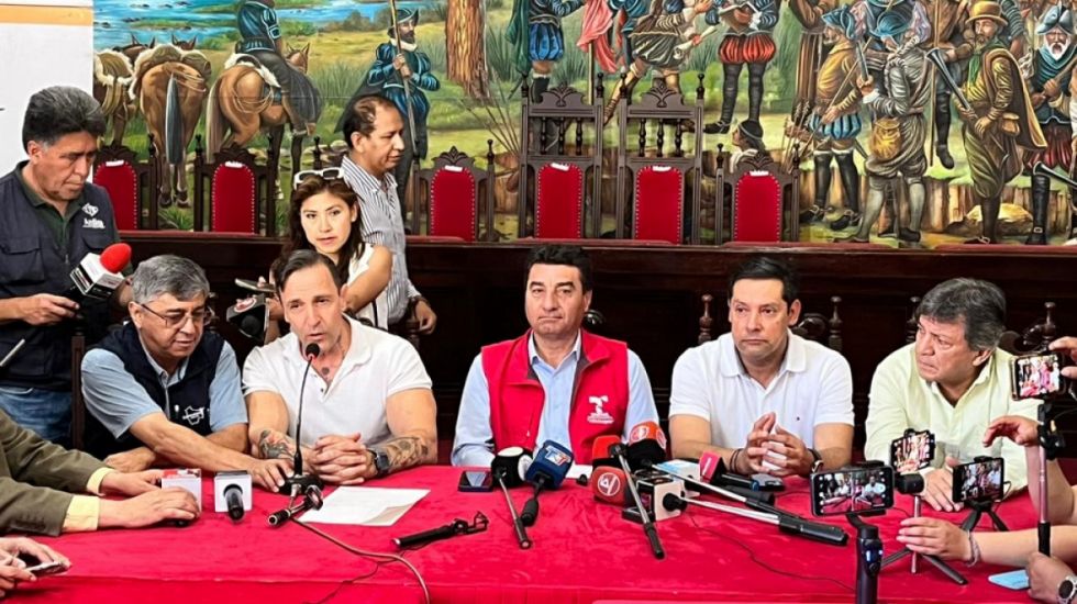Cooperación española prepara a los productores de jamones 
