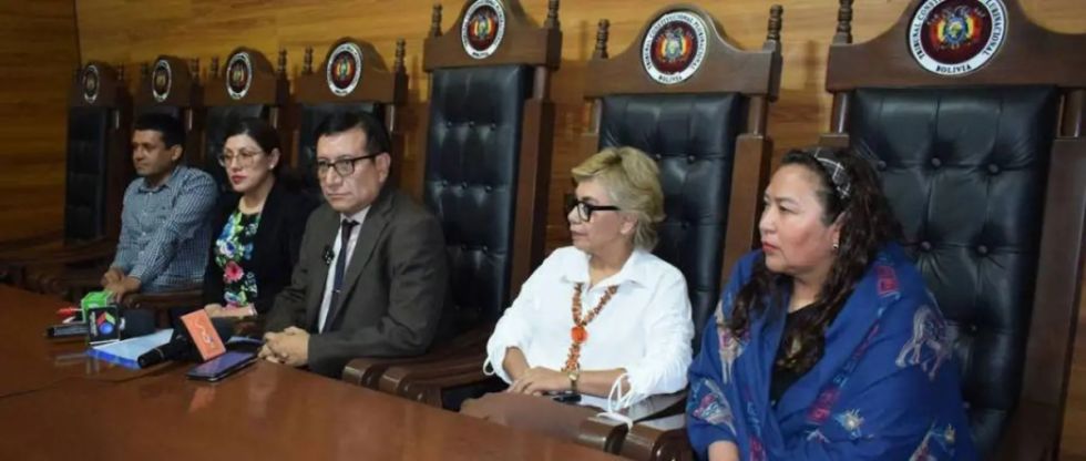 Fiscalía activa investigación contra cinco magistrados “autoprorrogados” del TCP