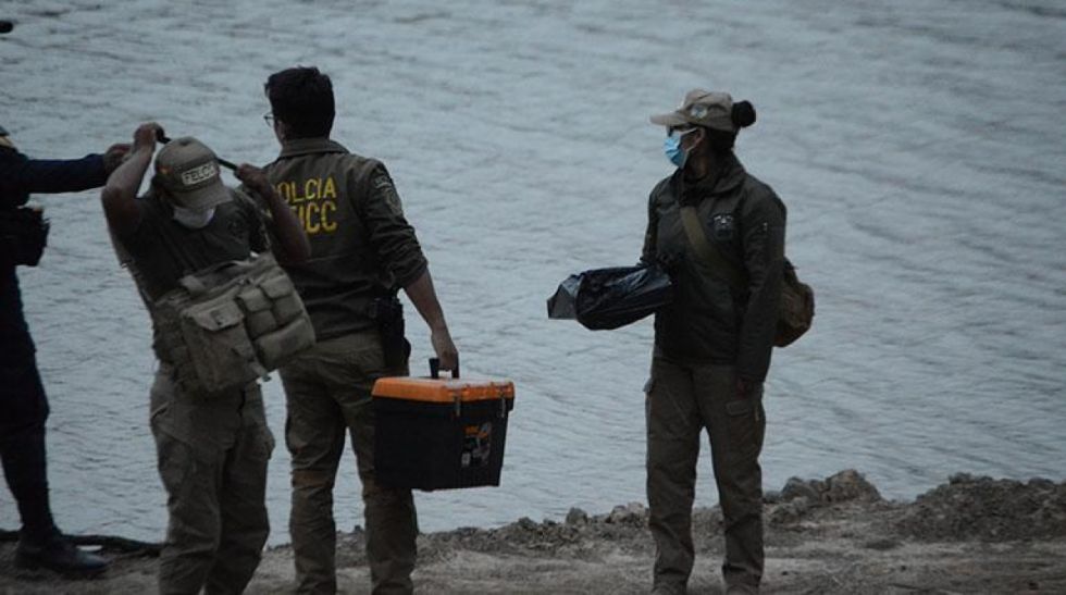 Hombre hallado por la laguna Alalay fue degollado y tenía 19 puñaladas 