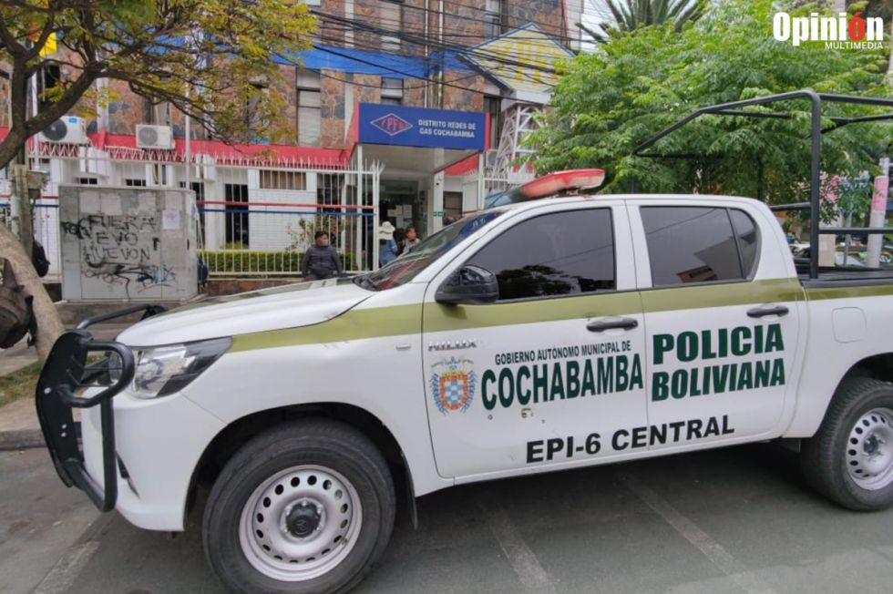 Intervienen oficinas de YPFB por corrupción y desvío de combustibles
