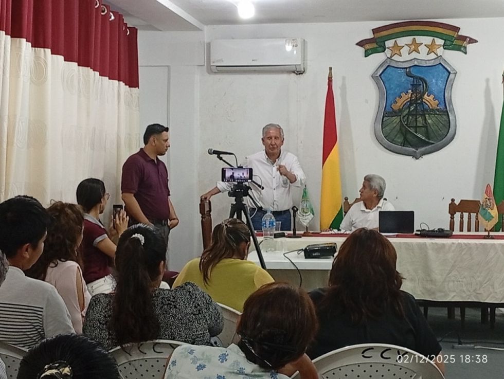 Cumbre energética: Refundar YPFB y más regalías, las propuestas de Tarija 