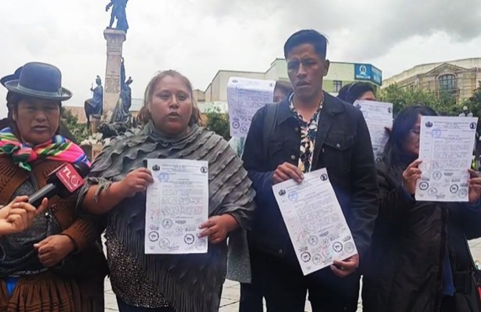 Prestatarios anuncian marcha para el martes por la Ley de Diferimiento