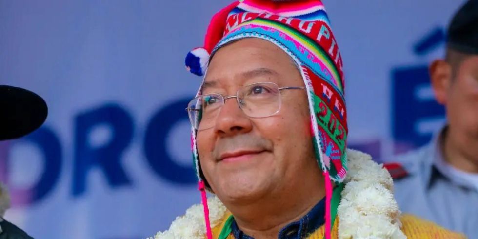 Policía aprehende a Luis Arce, denuncia la exministra Maria Nela Prada