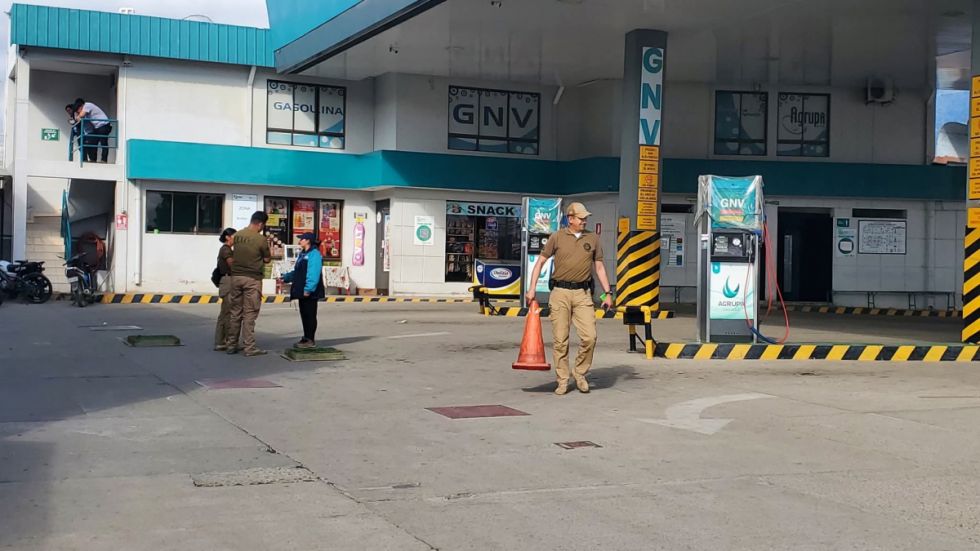 Investigan protocolos tras muerte e intoxicación en surtidor
