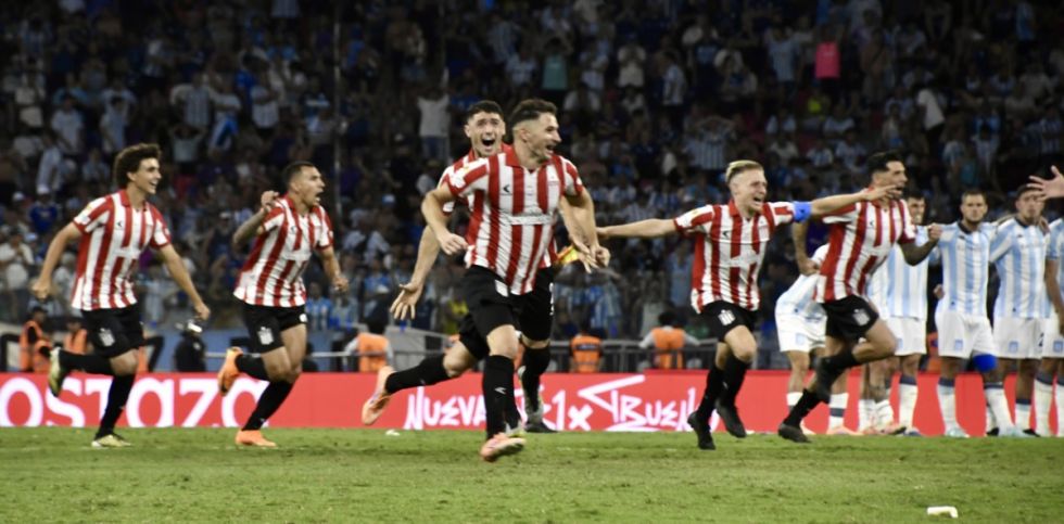 Estudiantes campeón del Torneo Clausura del fútbol argentino 