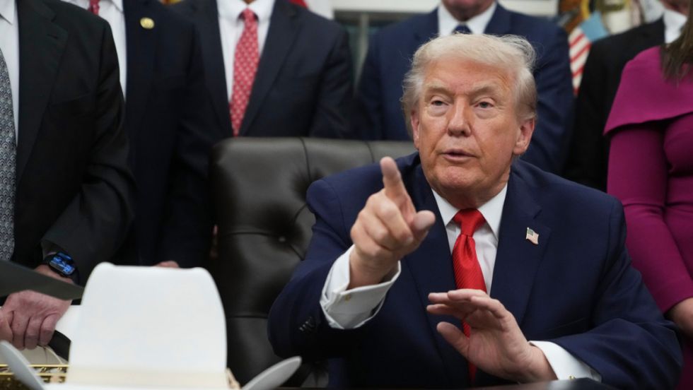 Trump reacciona a las nuevas imágenes del caso Epstein