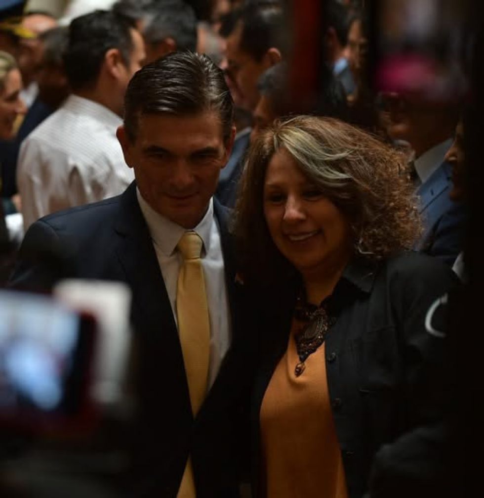 Ministra Yáñez con Rodrigo Paz