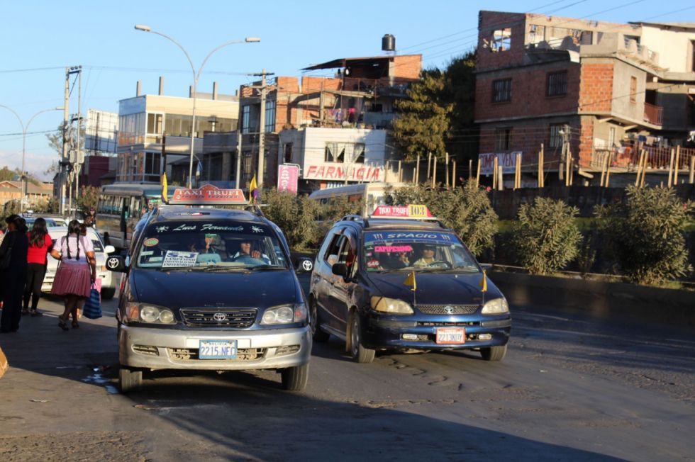 Taxi trufis anuncian incremento del pasaje a Bs 4 desde este sábado