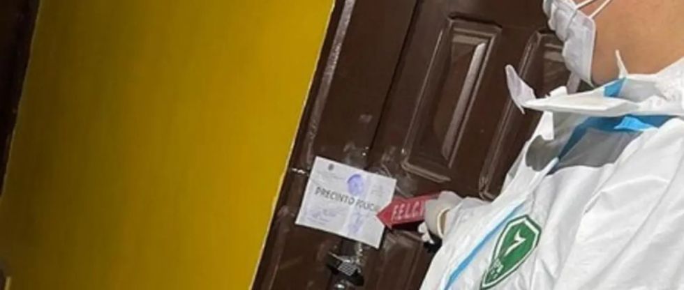 Mujer ingresa con un hombre a un residencial y su cuerpo fue hallado sin vida días después