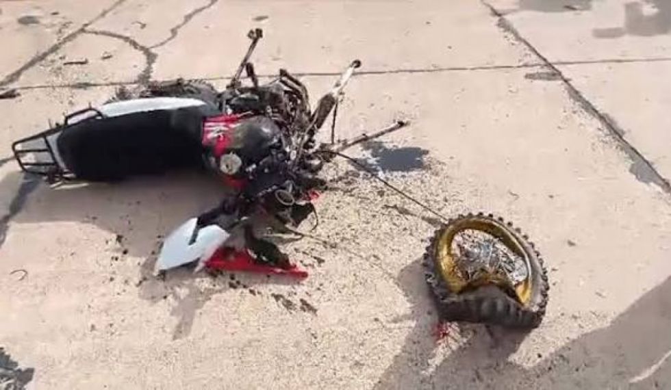 Choque entre motocicletas deja tres heridos