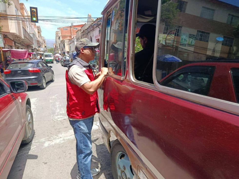 Carburantes sin subvención abre  debate en las nuevas tarifas del pasaje