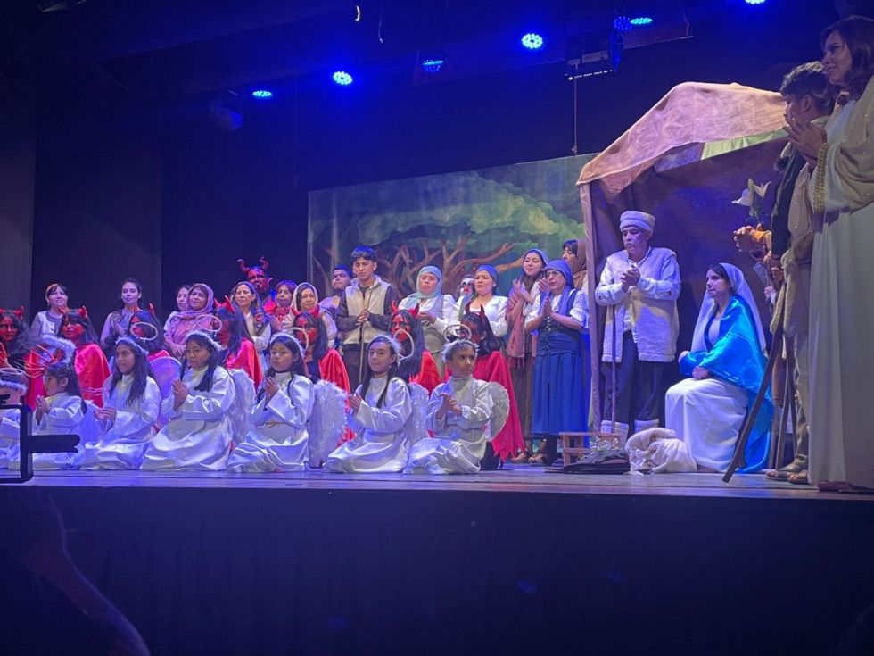 Los pastorcillos de Grau y el  bichito del teatro en Tarija