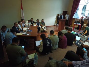 Gobierno no cede y audiencia por Tariquía acaba entre abucheos