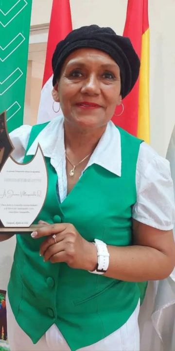 Tras una dura batalla contra el cáncer, falleció la periodista Juana Villarpando 