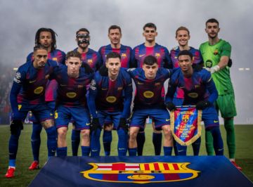 El Barcelona gana y se acerca al  'Top 8' de la Champions League