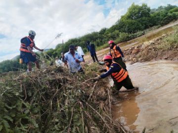 Rescatistas buscan por cuarto día a Adrián Gutiérrez
