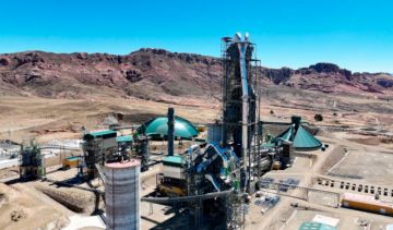 Potosí: Denuncian malversación en la planta de cemento