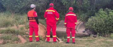 Joven muere ahogado en una laguna tras ingresar a salvar a su mascota