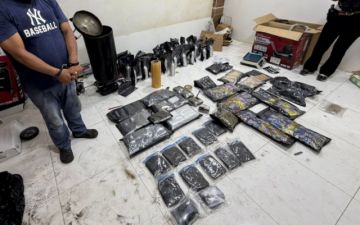 Caso “maletas”: abogado del juez Zeballos afirma que la maquinaria era para hielo y no para droga