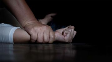 Ebrio entró al cuarto de una inquilina y la abusó