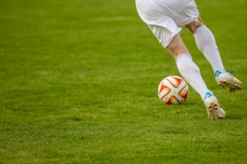 La guerra golpea al fútbol asiático: la AFC suspende torneos en Oriente Medio