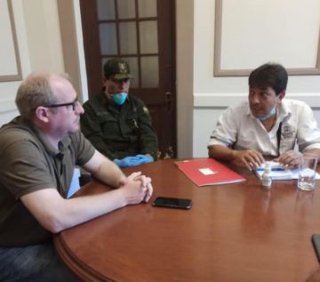 Tras su inhabilitación, Zamora oficializa alianza con Adrián Oliva: "Tarija no puede vivir marginada"
