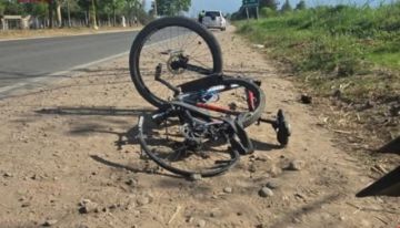 Un adulto mayor fue embestido por una motociclista, está en terapia intensiva  
