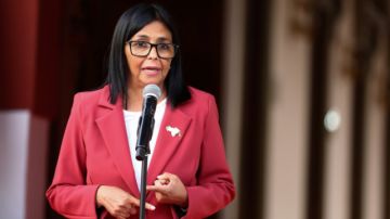 Delcy Rodríguez renueva parte de su gabinete