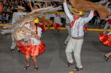 Pascua Florida en el Barrio La Pampa