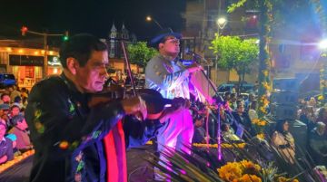 Pascua Florida en el Barrio La Pampa