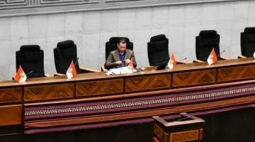 Por falta de quorum, Lara suspende la interpelación a Espinoza y pide informes para sancionar a los ausentes