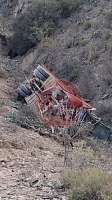 Tres personas pierden la vida tras caída de bus Narváez en Tojo