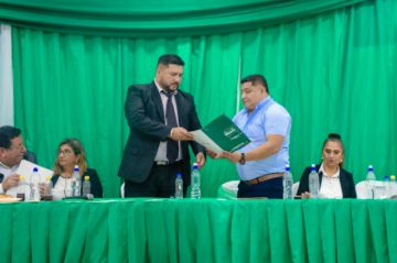 Transición: Entregan informes del Gobierno Regional del Chaco 