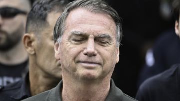 Aprueban reducción de la pena de Bolsonaro