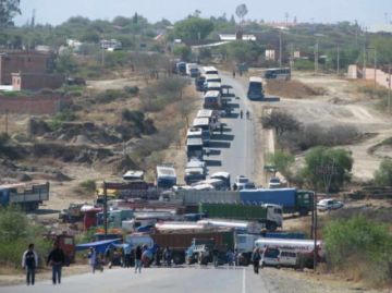 Conozca los puntos de bloqueos establecidos por el Transporte para el martes 