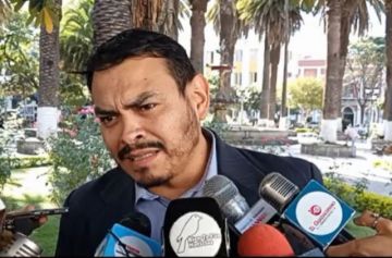Gremiales cuestionan falta de solución a la crisis por el combustible 