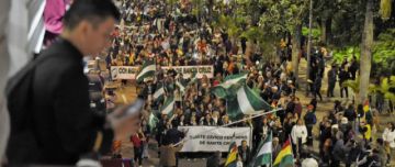 Marchas en 3 regiones piden respeto a la democracia