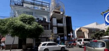 Trabajadores de Cosett se adjudican edificio tras remate sin postores