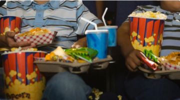 Yendo de la casa al cine en una ciudad sitiada 